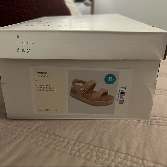 a new day Tan Women's Tanner Sandals Beach Vacation - Picture 6 of 6